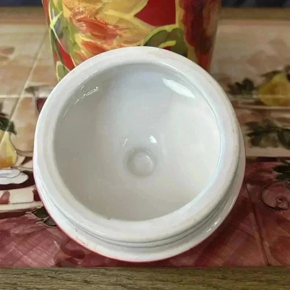 Small Canister & Lid - Picture 6 of 7